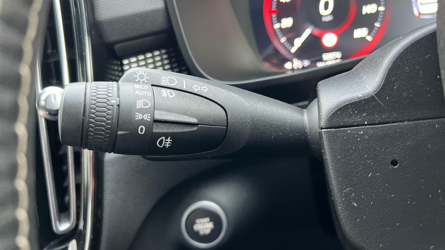 Used Volvo XC40 2020 for sale - 77705275: Photo 20