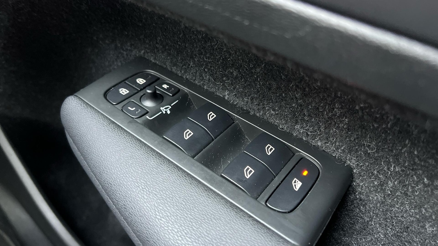 Used Volvo XC40 2020 for sale - 77705275: Photo 24