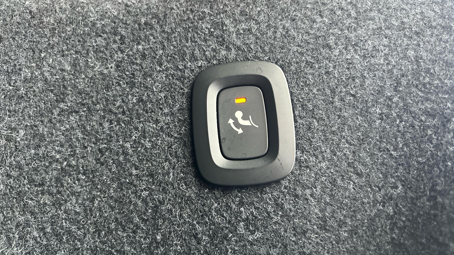 Used Volvo XC40 2020 for sale - 77705275: Photo 32