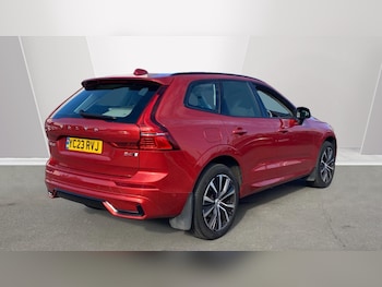 Used Volvo XC60 2023 for sale - 76121897: Photo