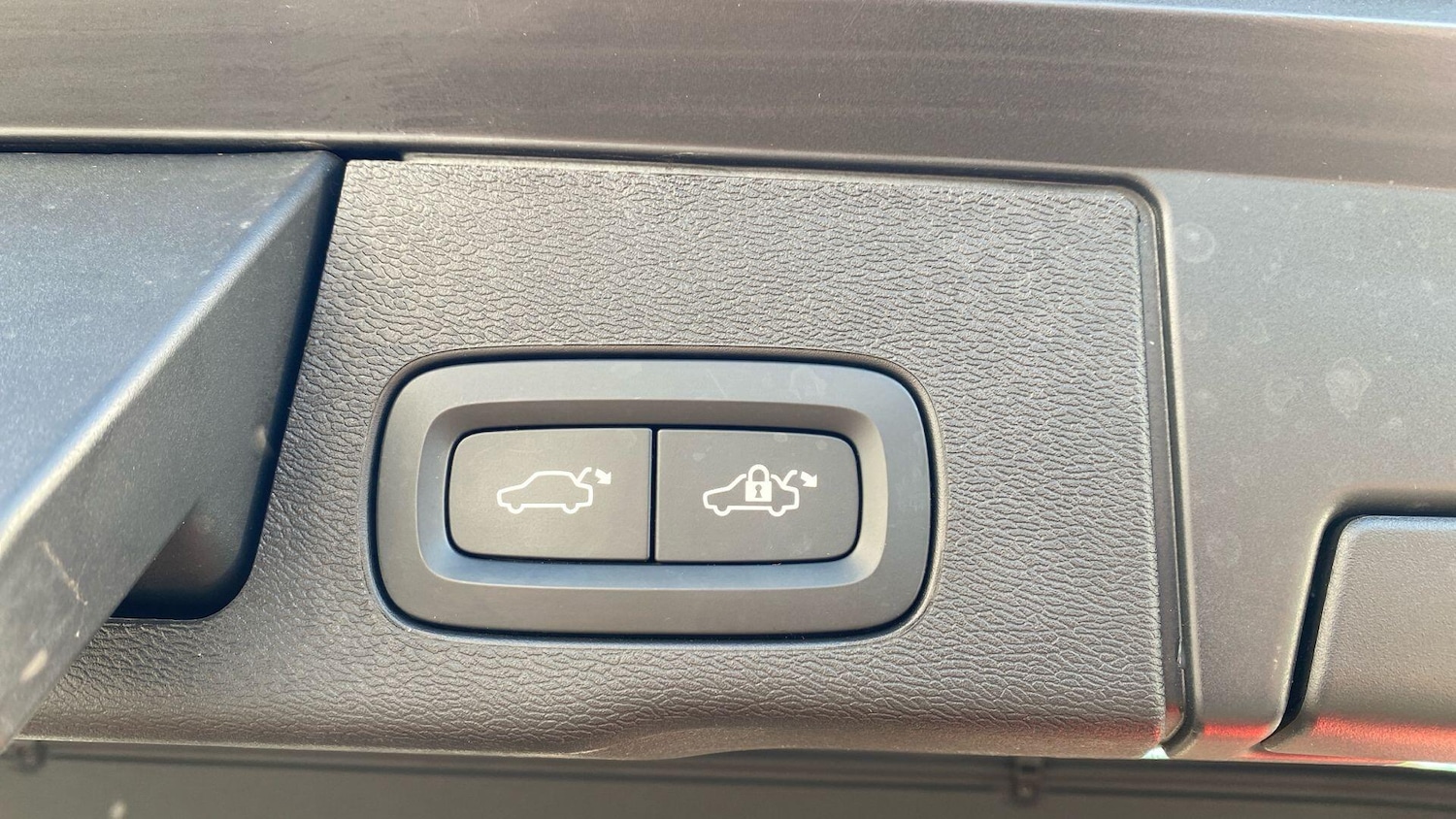 Used Volvo XC60 2023 for sale - 76121897: Photo 34