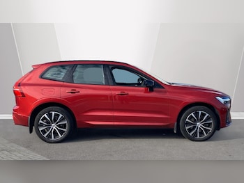 Used Volvo XC60 2023 for sale - 76121897: Photo