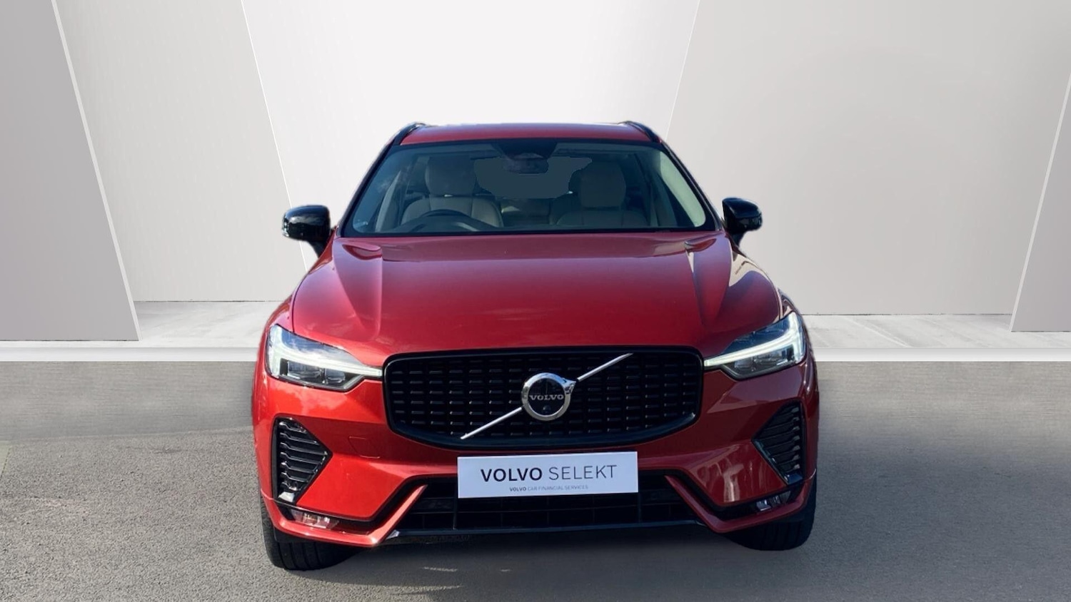 Used Volvo XC60 2023 for sale - 76121897: Photo 7