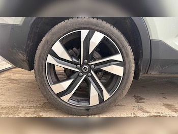 Used Volvo XC40 2025 for sale - 78461491: Photo