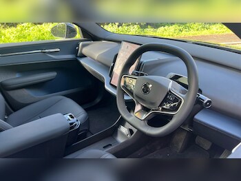 Used Volvo EX30 2025 for sale - 78334768: Photo