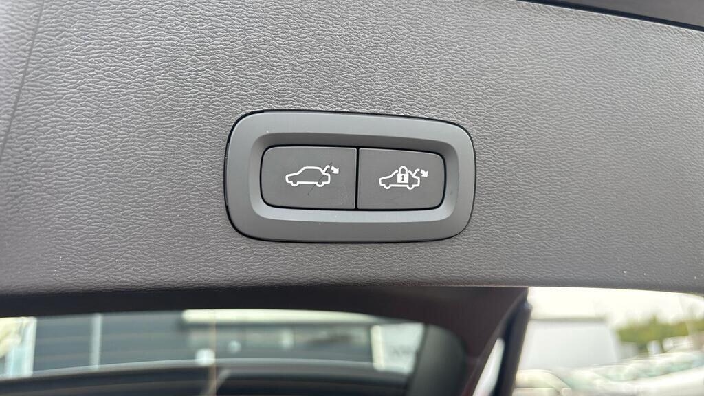 Used Volvo XC40 for sale - 76996466: Photo 15