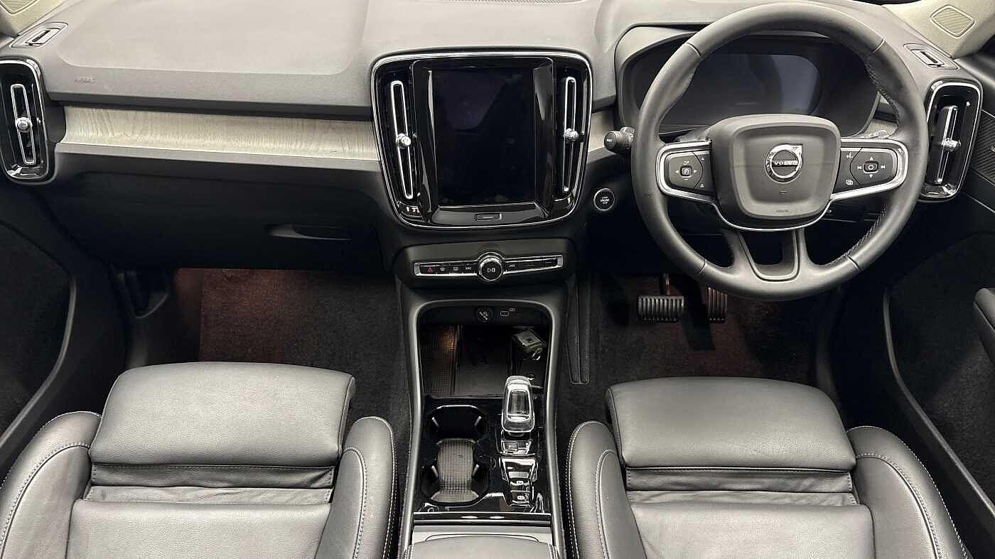 Used Volvo XC40 2025 for sale - 76952640: Photo 10