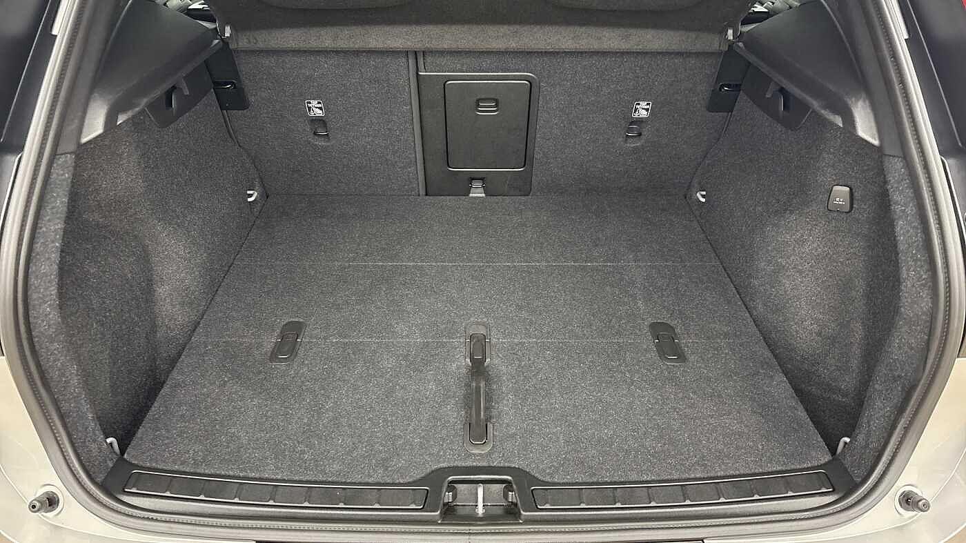 Used Volvo XC40 2025 for sale - 76952640: Photo 14