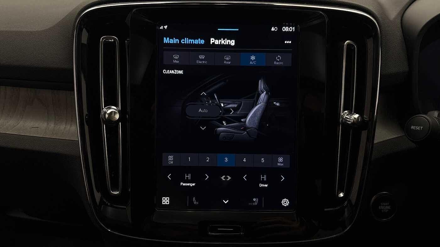 Used Volvo XC40 2025 for sale - 76952640: Photo 39