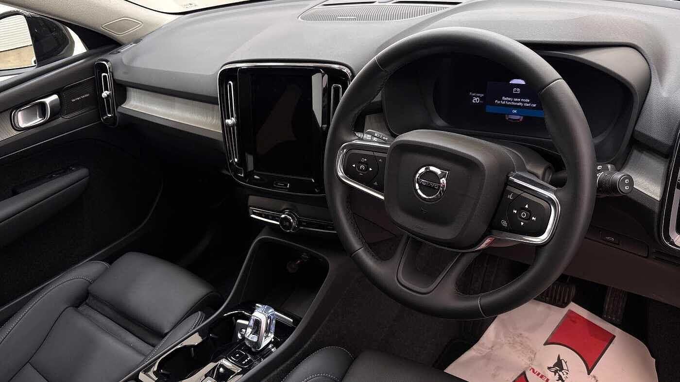 Used Volvo XC40 2024 for sale - 77163049: Photo 9