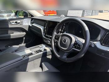 Used Volvo XC60 2025 for sale - 79132137: Photo