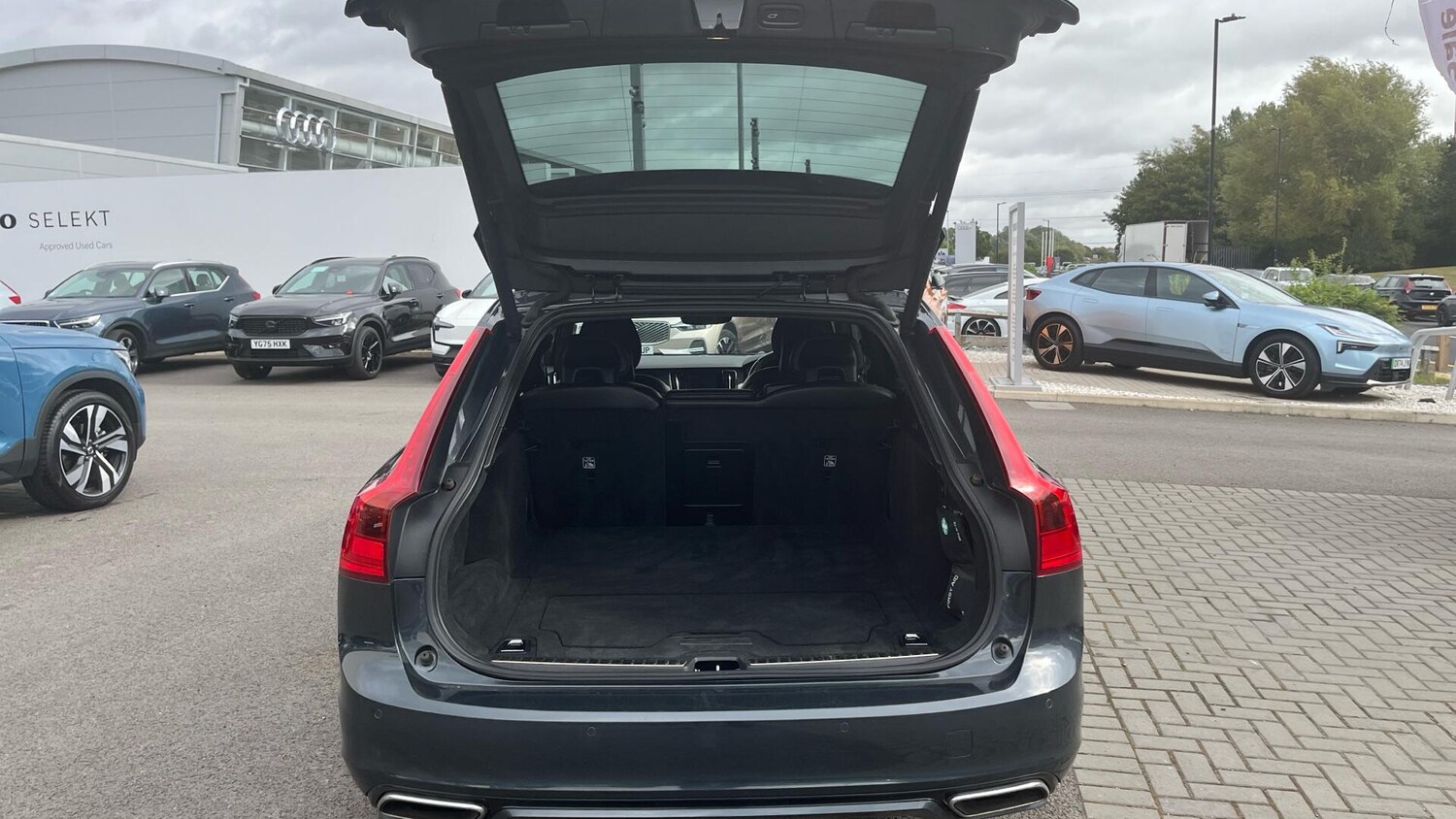 Vehicle 48