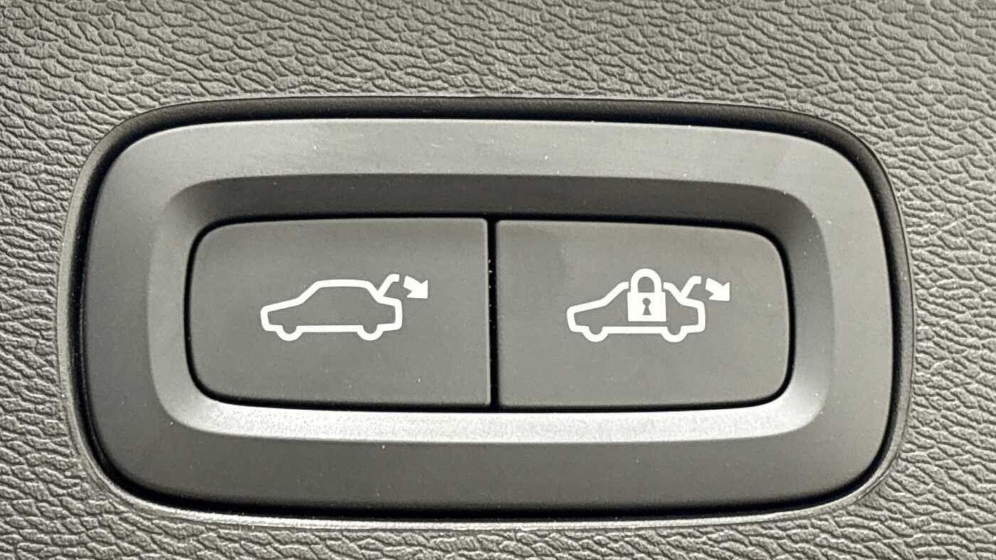 Used Volvo XC60 2024 for sale - 76592886: Photo 19