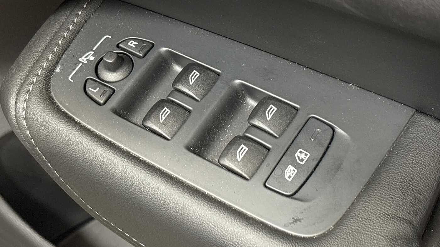 Used Volvo XC60 2024 for sale - 76592886: Photo 25