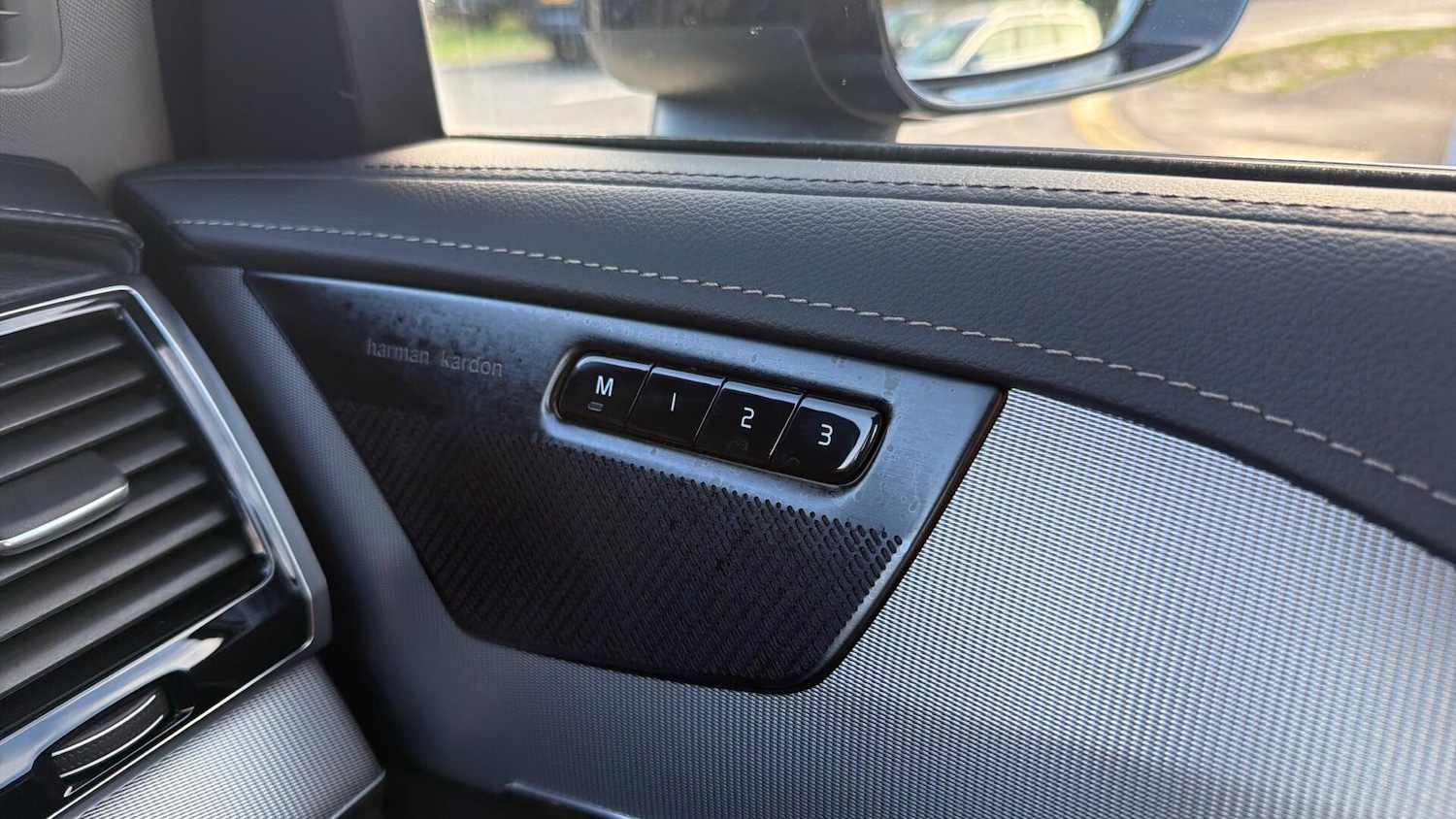 Used Volvo XC90 2024 for sale - 76671400: Photo 25