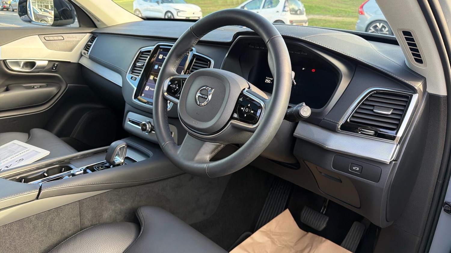 Used Volvo XC90 2024 for sale - 76671400: Photo 4