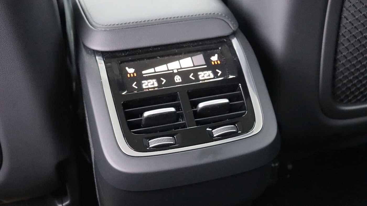 Used Volvo XC60 2024 for sale - 77358788: Photo 32