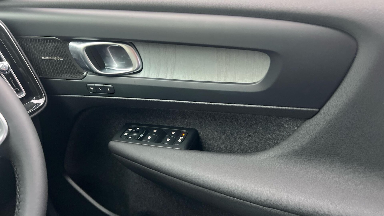 Used Volvo XC40 2025 for sale - 77440034: Photo 27