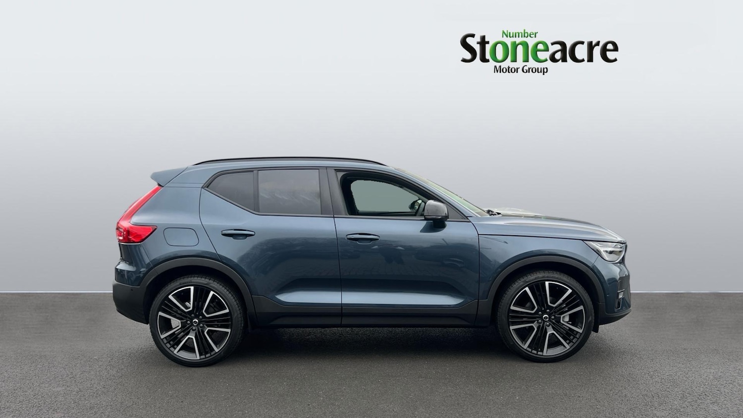 Used Volvo XC40 2025 for sale - 77440034: Photo 3