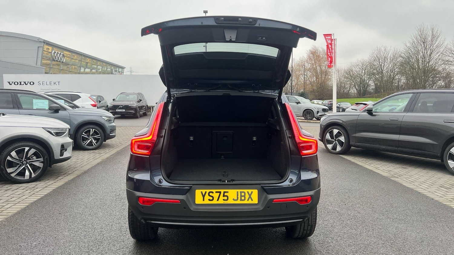 Used Volvo XC40 2025 for sale - 77440034: Photo 45