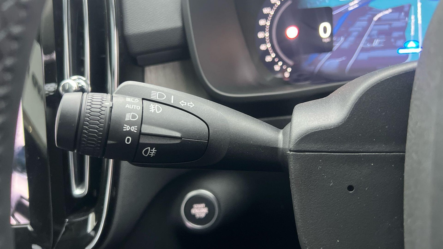 Used Volvo XC40 2025 for sale - 77440034: Photo 52