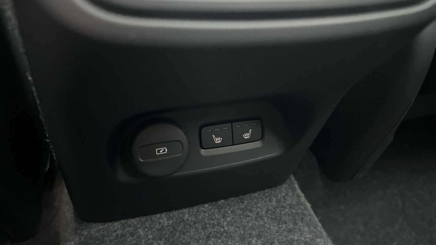 Used Volvo XC40 2025 for sale - 77440034: Photo 62