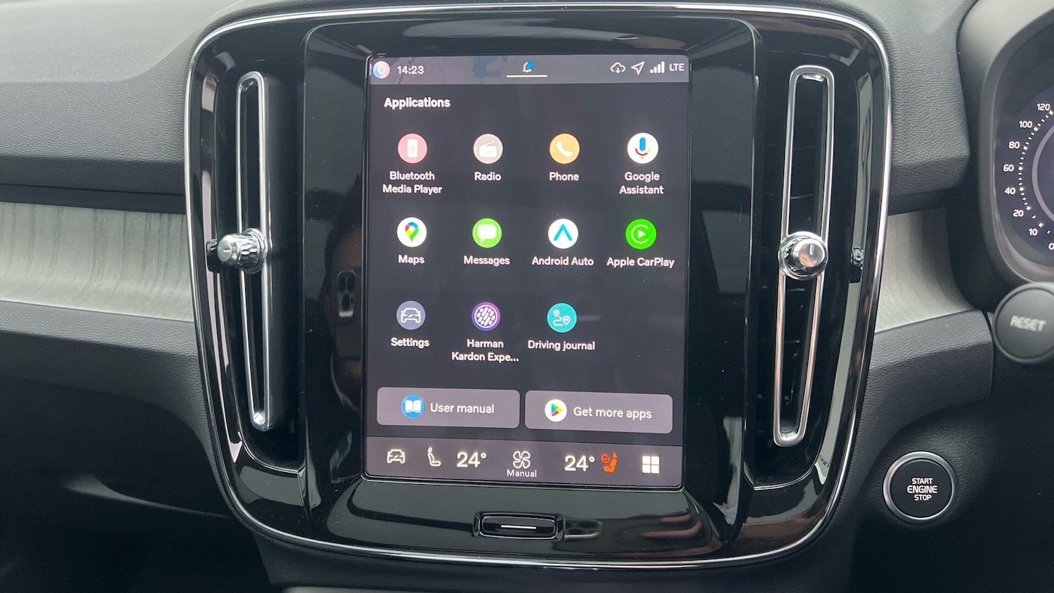 Used Volvo XC40 2025 for sale - 77440034: Photo 66