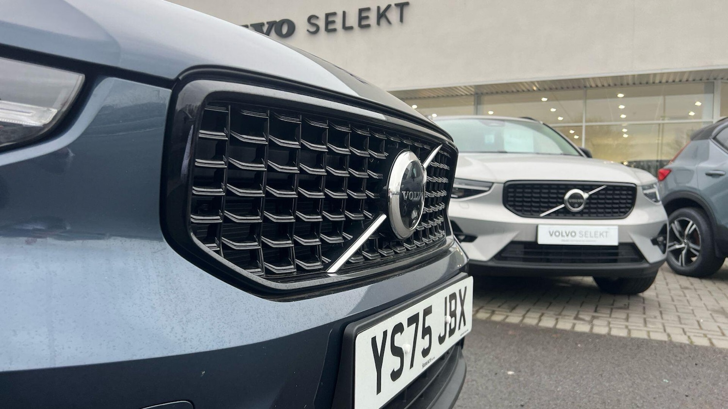 Used Volvo XC40 2025 for sale - 77440034: Photo 79