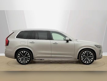 Used Volvo XC90 2025 for sale - 78116209: Photo