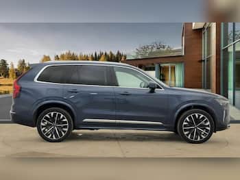 Used Volvo XC90 2026 for sale - 79727160: Photo