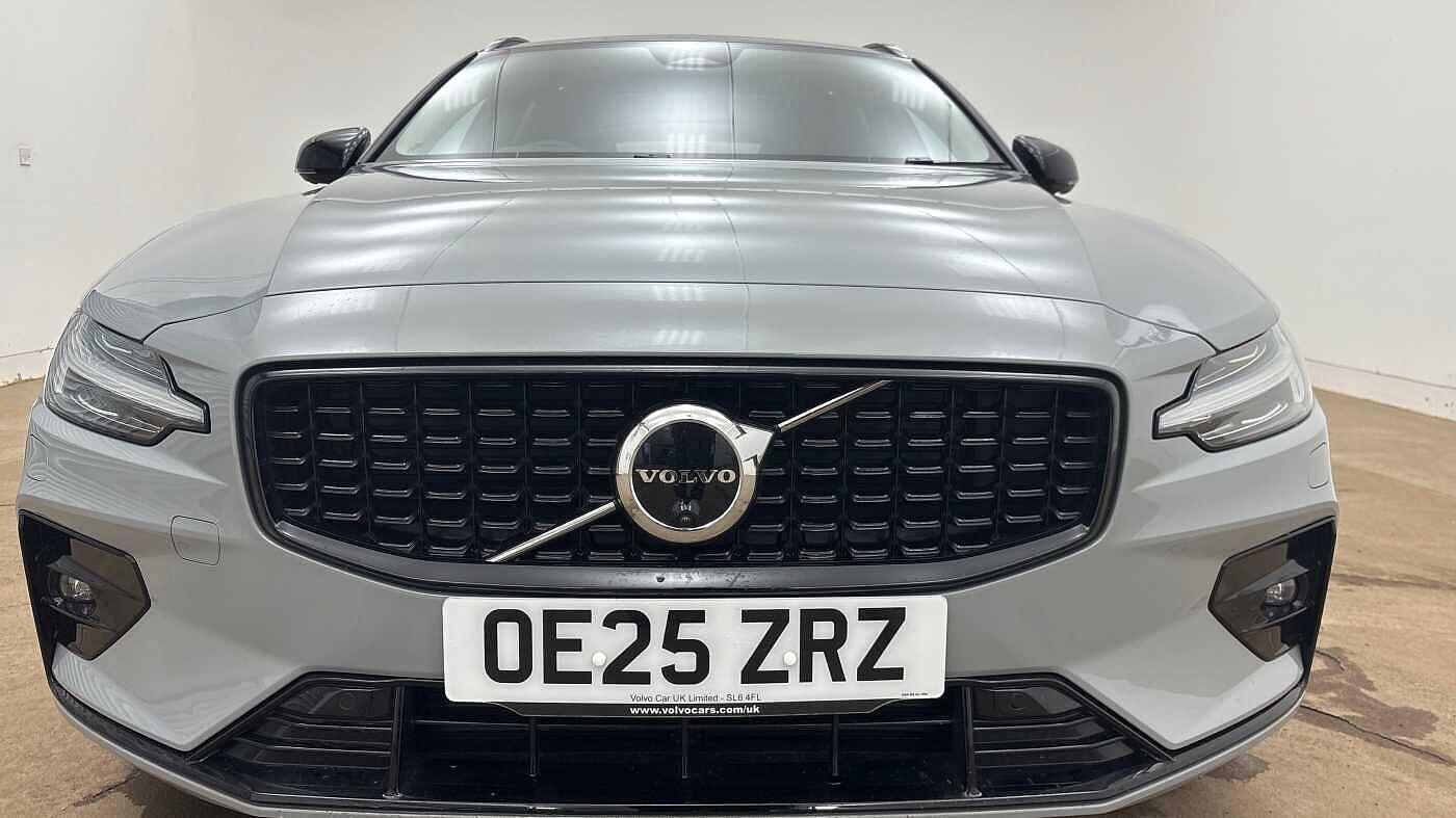 Used Volvo V60 2025 for sale - 77411136: Photo 24