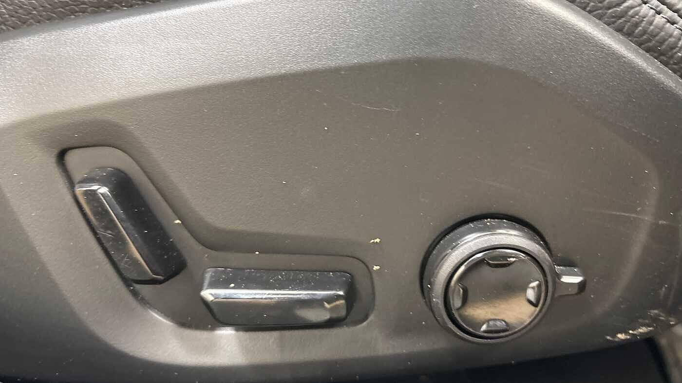 Used Volvo V60 2025 for sale - 77411136: Photo 28