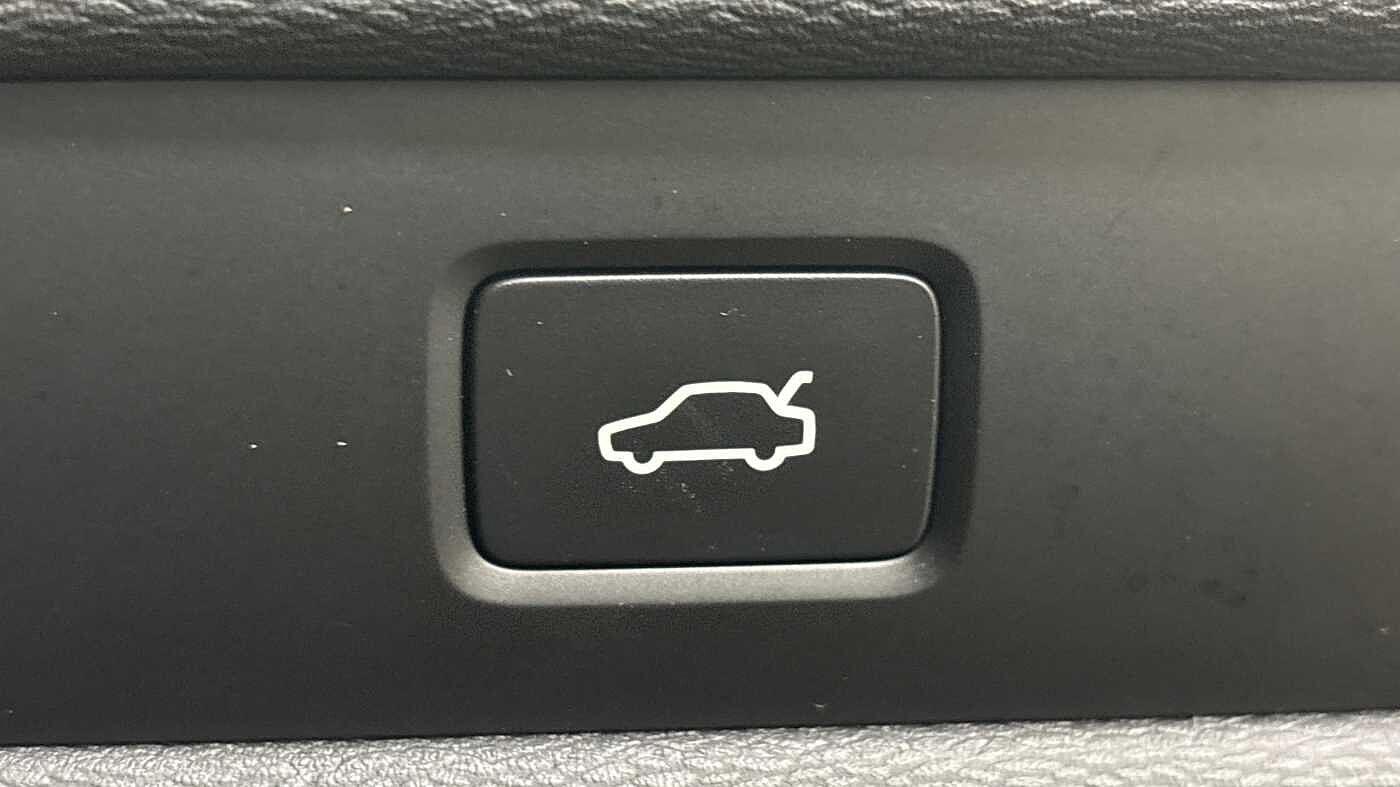 Used Volvo V60 2025 for sale - 77411136: Photo 30