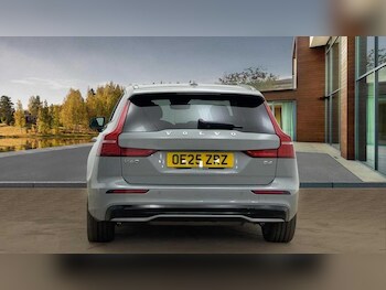 Used Volvo V60 2025 for sale - 77411136: Photo