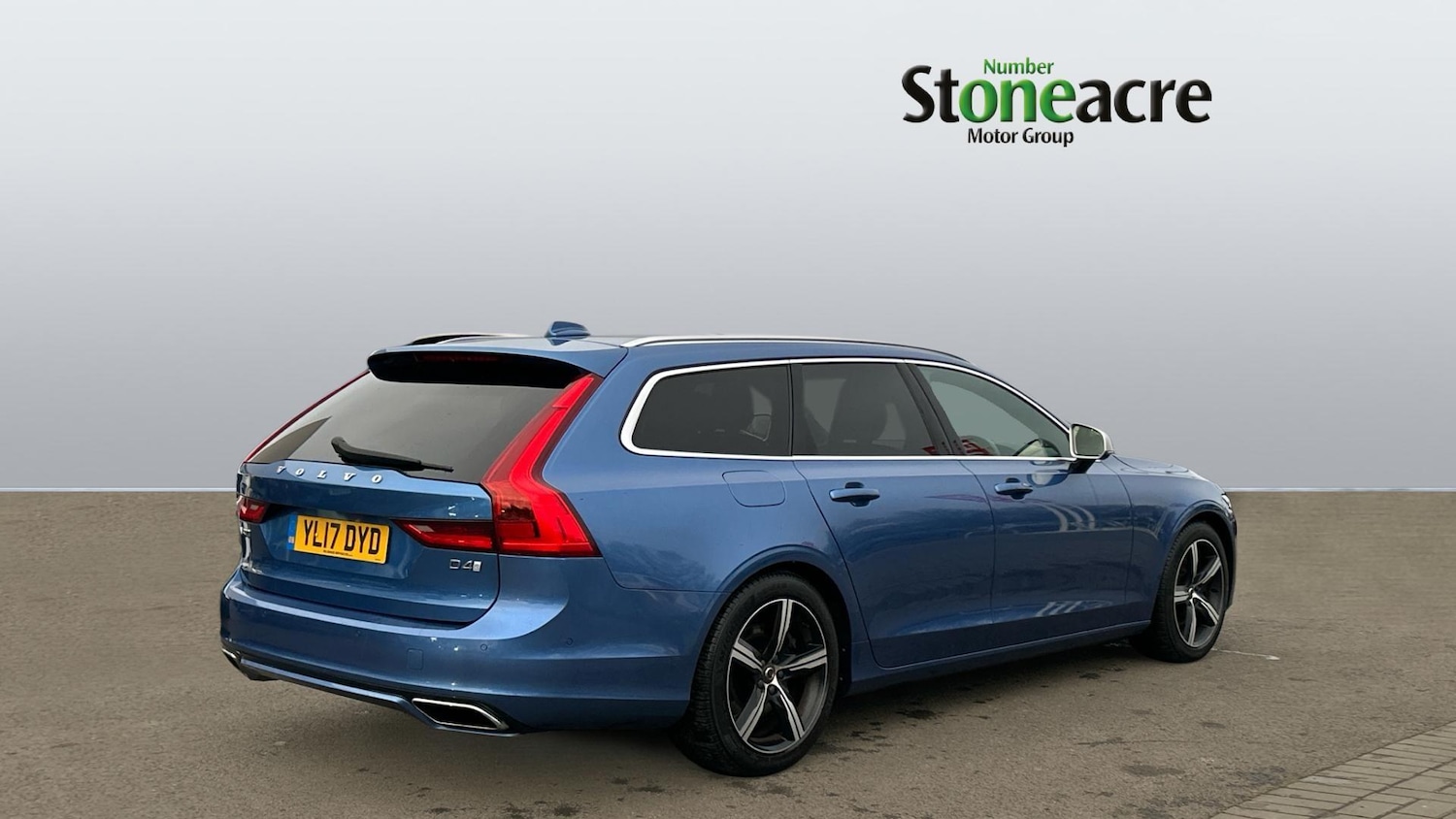 Used Volvo V90 2017 for sale - 77091157: Photo 2