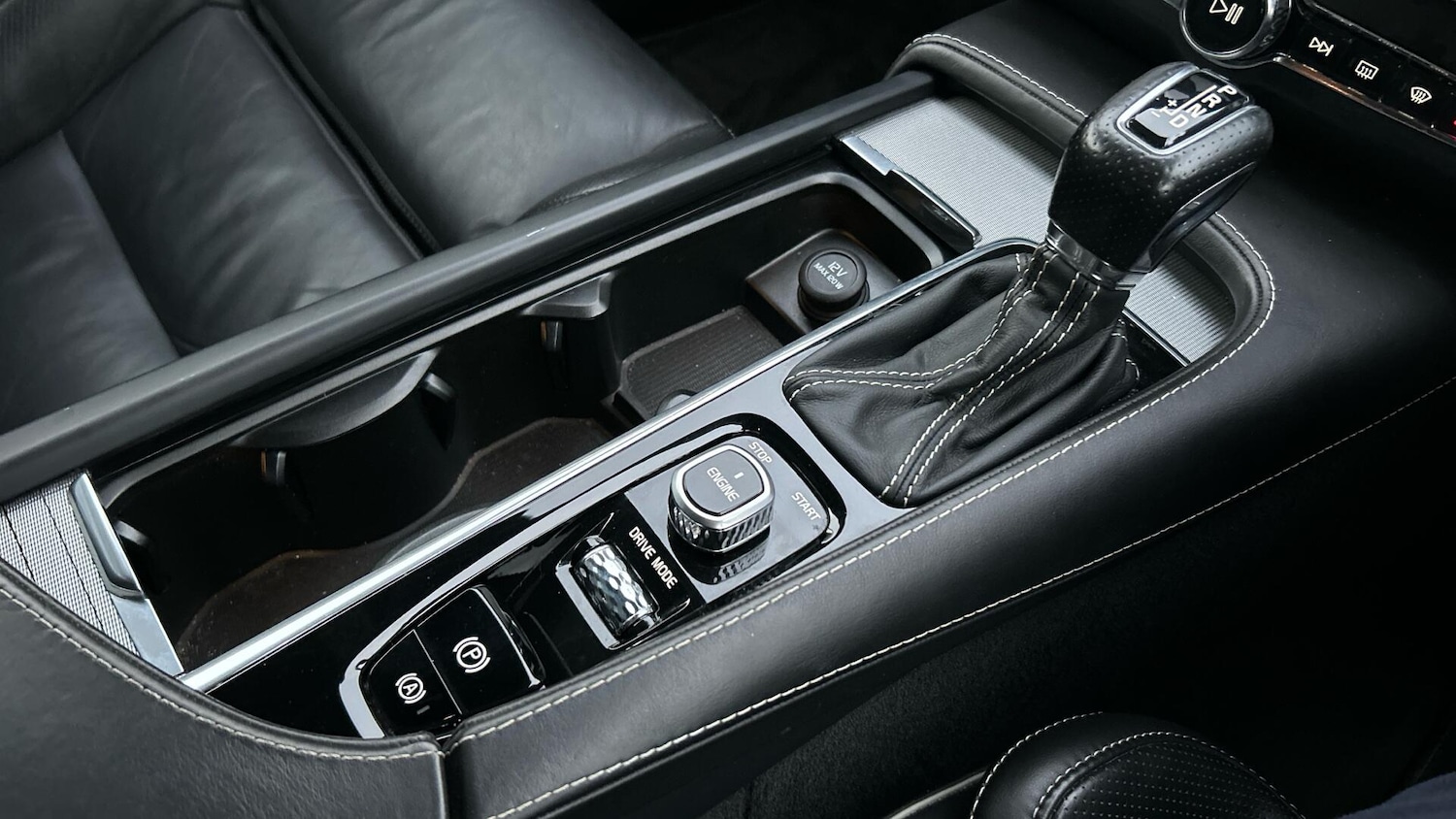 Used Volvo V90 2017 for sale - 77091157: Photo 23