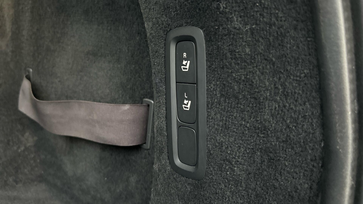 Used Volvo V90 2017 for sale - 77091157: Photo 39