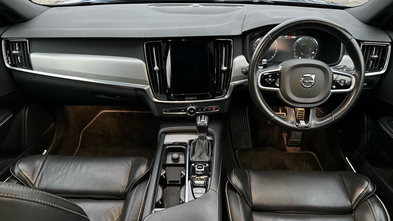 Used Volvo V90 2017 for sale - 77091157: Photo 5