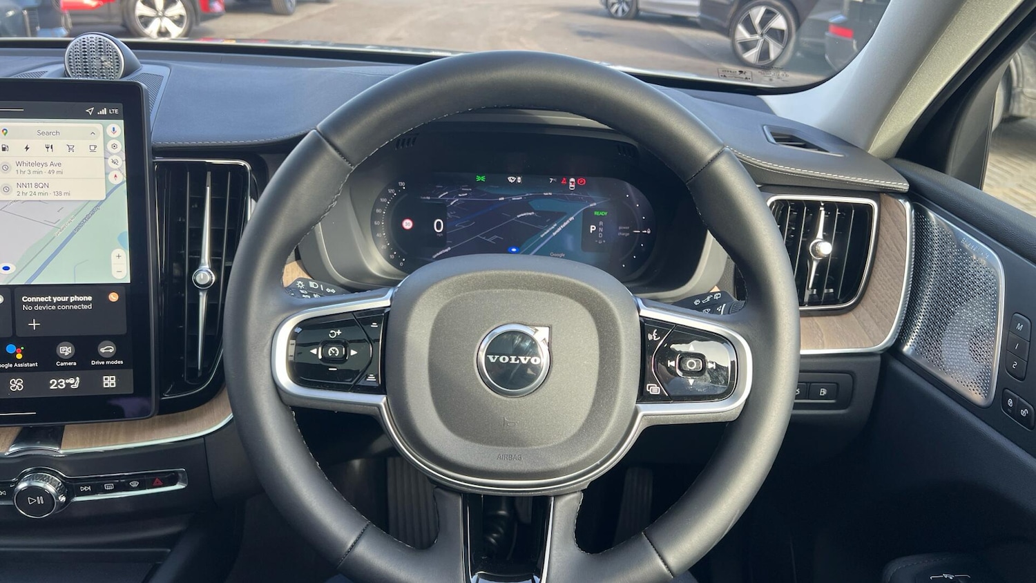 Used Volvo XC60 2025 for sale - 77598101: Photo 10