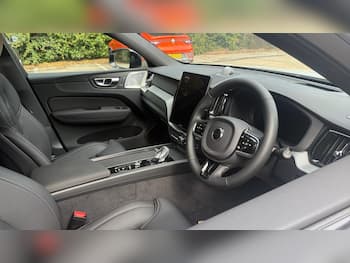 Used Volvo XC60 2026 for sale - 79657903: Photo