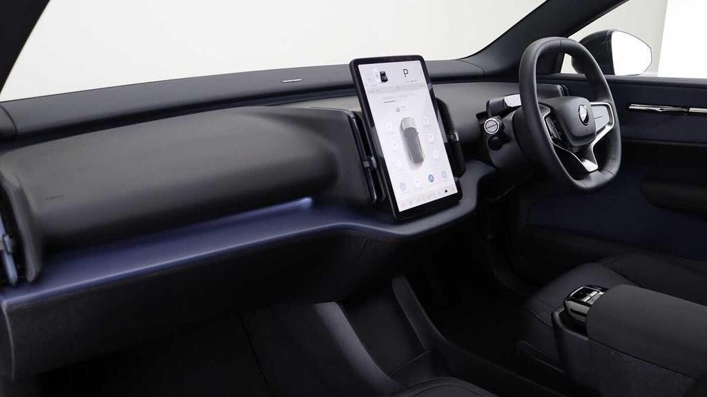 Used Volvo EX30 2025 for sale - 76584815: Photo 5