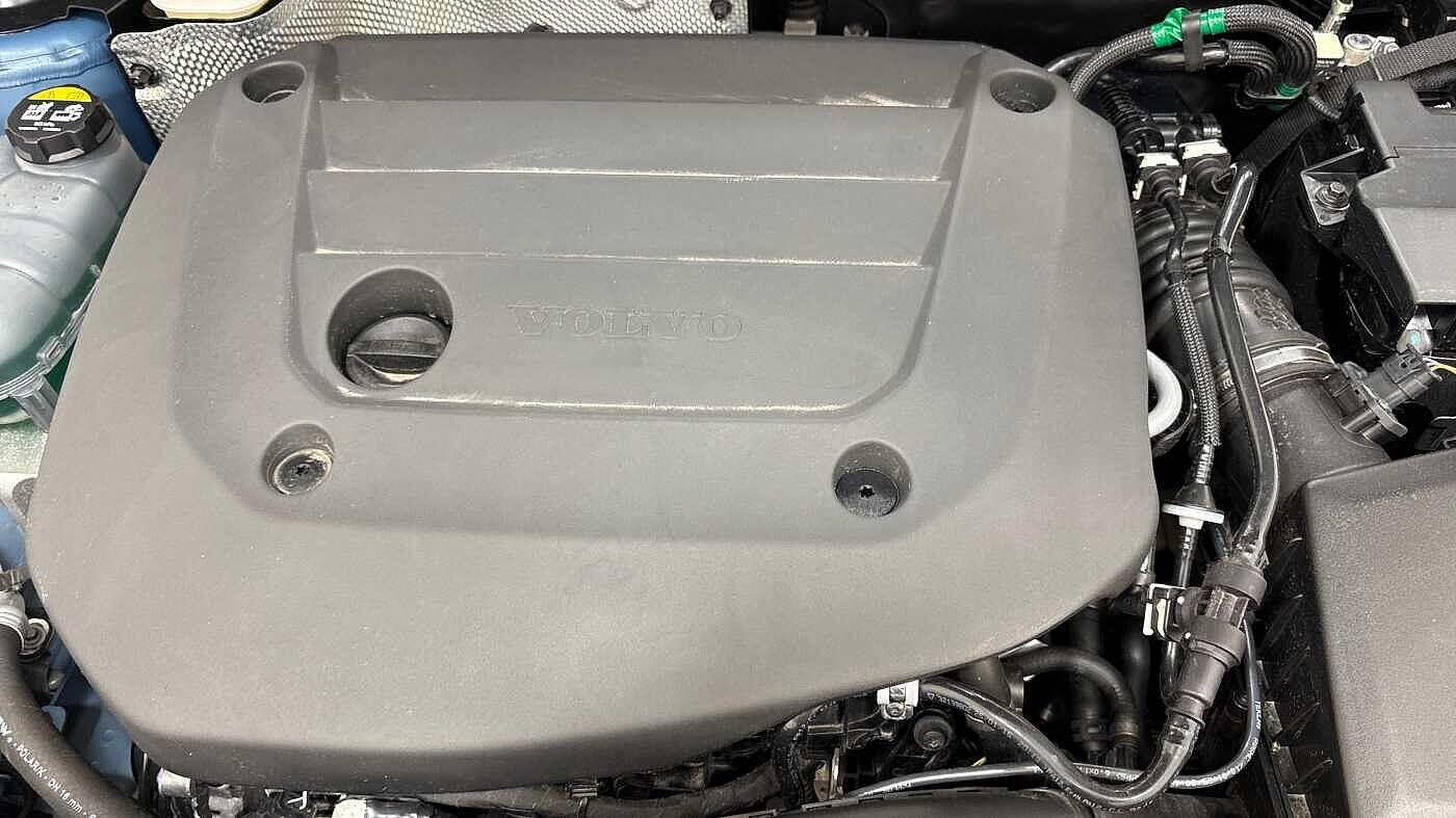 Used Volvo XC40 2025 for sale - 76513419: Photo 15