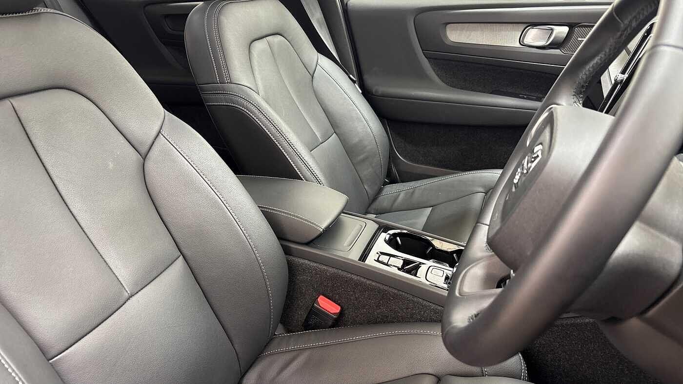 Used Volvo XC40 2025 for sale - 76513419: Photo 29