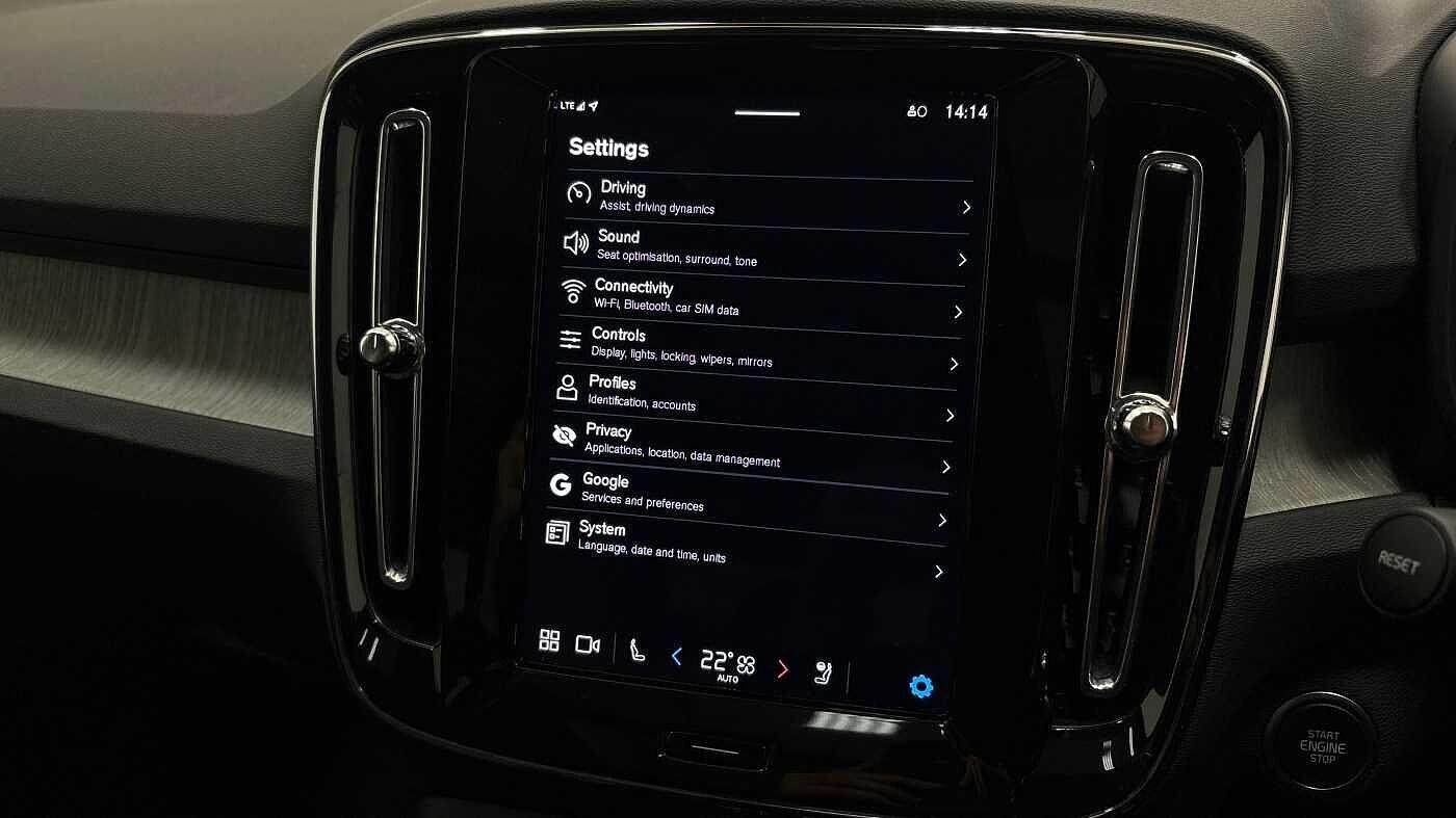 Used Volvo XC40 2025 for sale - 76513419: Photo 35