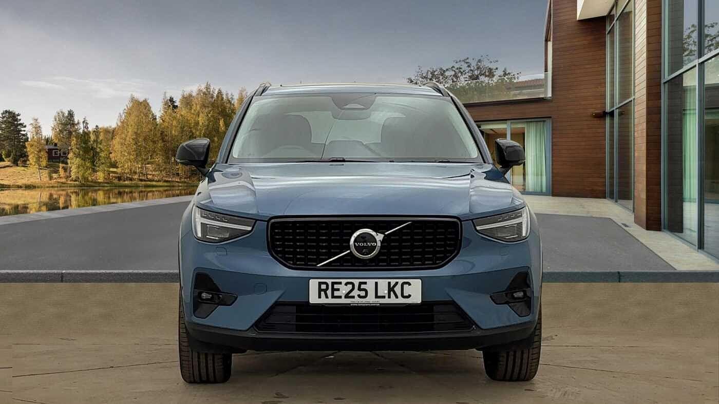 Used Volvo XC40 2025 for sale - 76513419: Photo 8