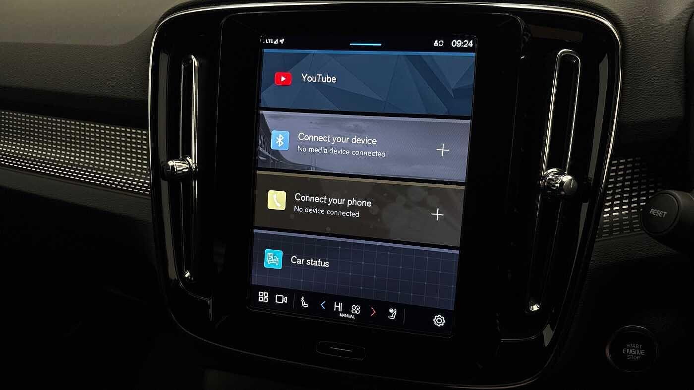 Used Volvo XC40 2025 for sale - 76912716: Photo 11