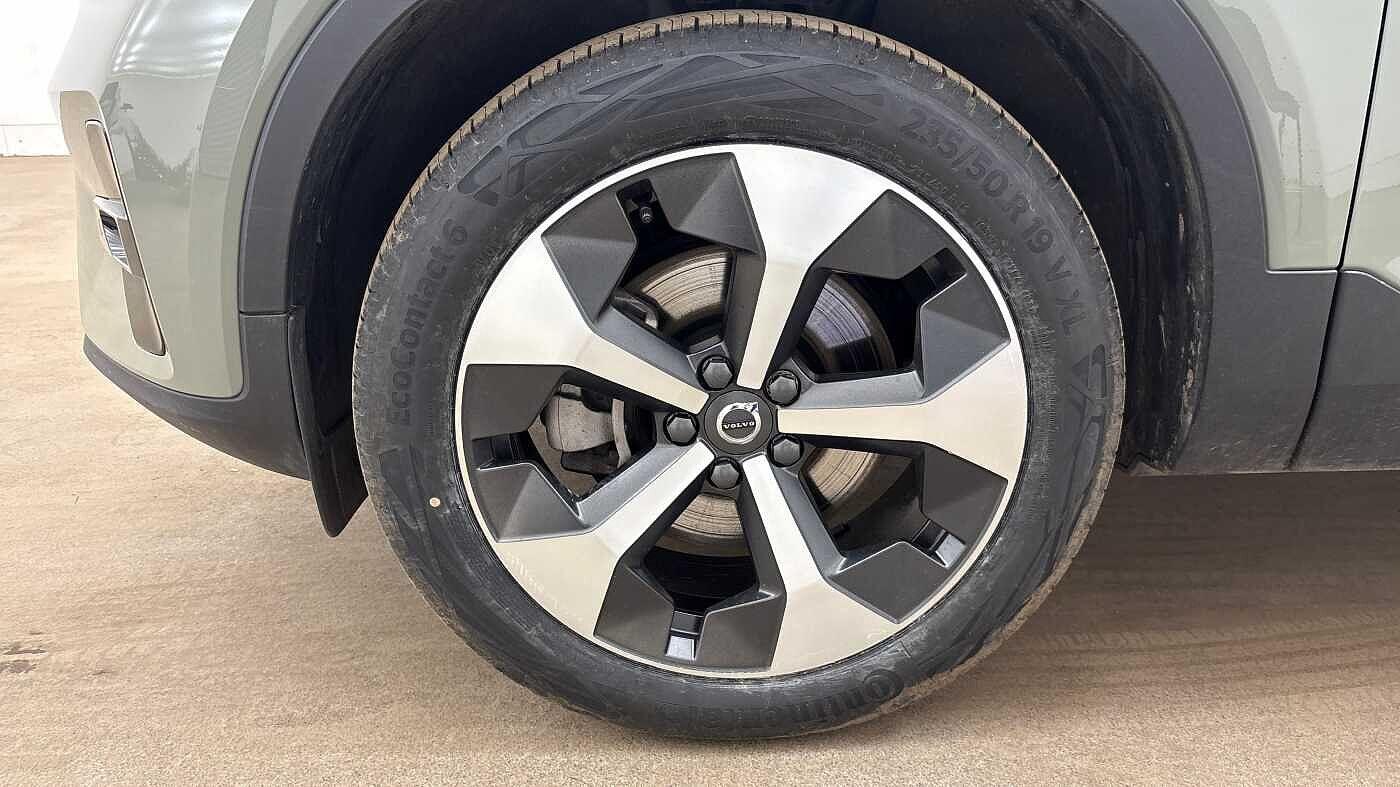 Used Volvo XC40 2025 for sale - 76912716: Photo 16