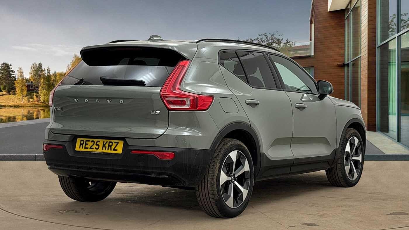 Used Volvo XC40 2025 for sale - 76912716: Photo 3