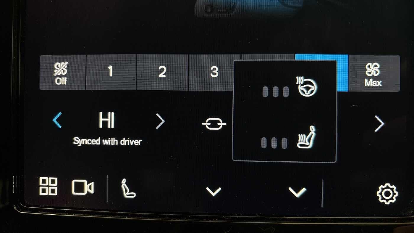 Used Volvo XC40 2025 for sale - 76912716: Photo 41