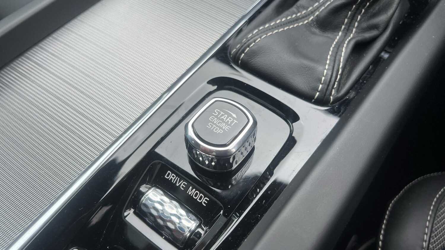 Used Volvo S60 for sale - 78007267: Photo 26